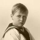 Crown Prince Olav 1912 (Photo: F. A. Swaine, London, The Royal Court Photo Archive) 